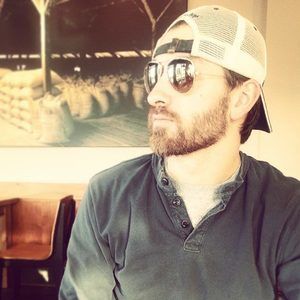 Meet your Posher, Dustin